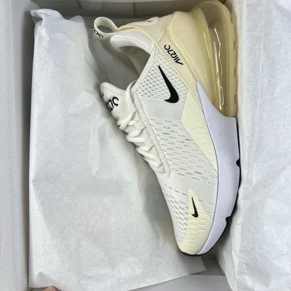 Nike Air Max 270 Sail Black Coconut Milk New DS AH6789-124 Womens Size 10 - Picture 9 of 11
